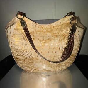 BRAHMIN Shoulder Bag - Stunning Neutral Croc Embossed Leather